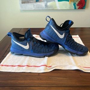 Nike KD 9 Game Royal Basketball shoe